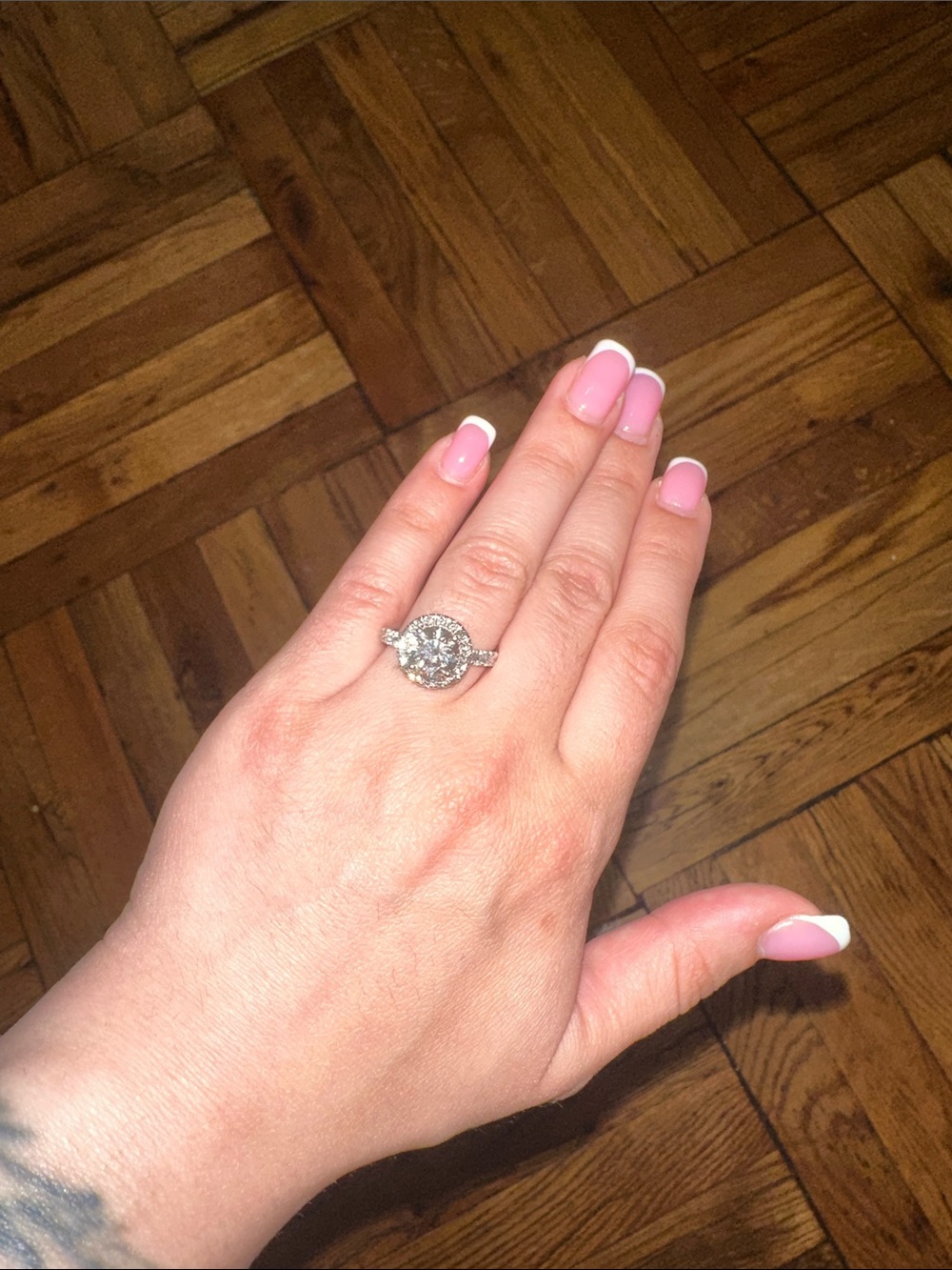 Lab Grown Diamond Engagement Ring Size 7 New
3 Carat, 14K White Gold!!!